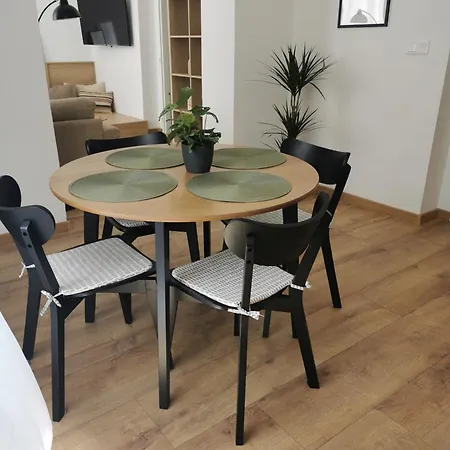 Apartament Atlas *